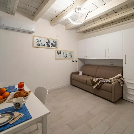 Apartment Magenta Nest - Loft&charme Brescia