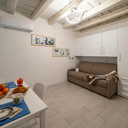 Apartment Magenta Nest - Loft&charme Brescia